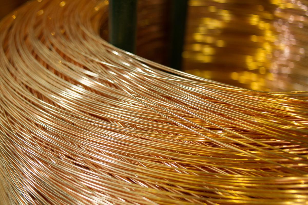 Nguyên liệu đồng trong sản xuất dây cáp điện tại cơ điện Trần Phú